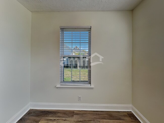 Foto del edificio - 1117 Mantle Way