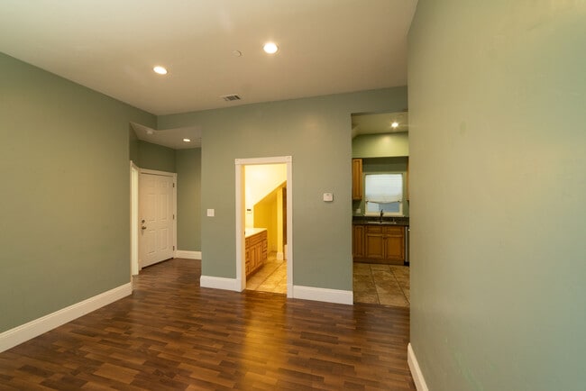 Building Photo - 2023 Channing Way