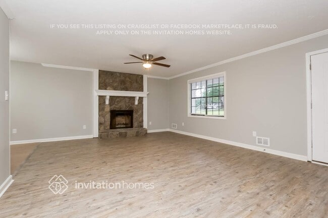 Building Photo - 2222 Greenridge Dr SW