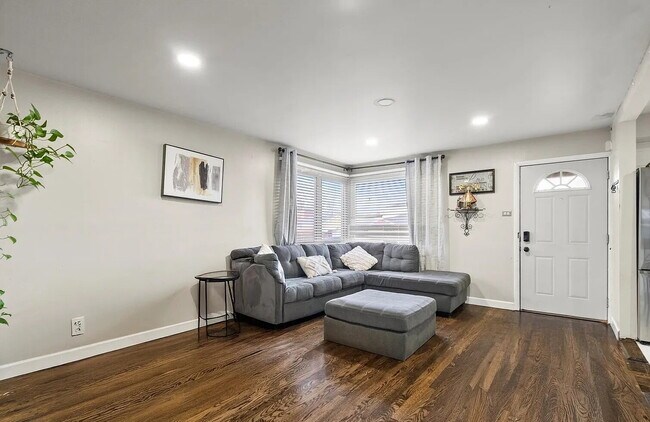 Foto del edificio - Upscale Living at Its Finest