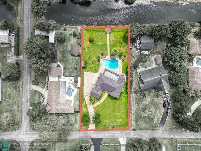 Building Photo - 4920 SW 170th Ave