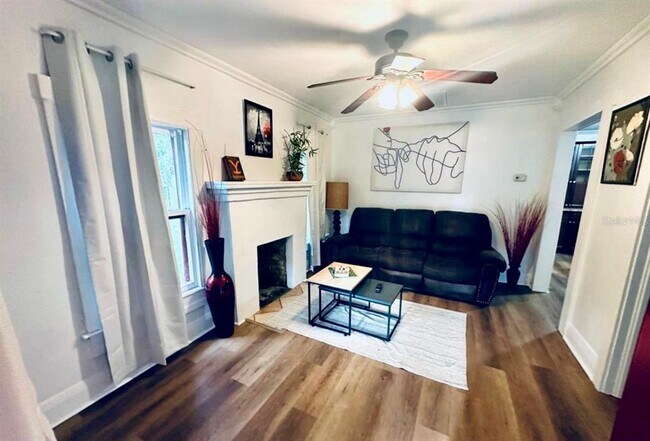 Foto del edificio - 7105 N 10th St