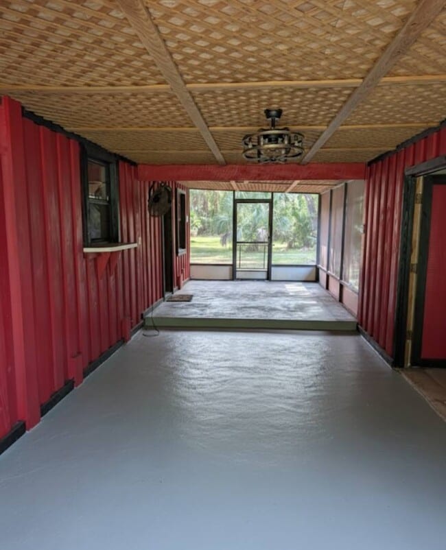 Foto del edificio - 6060 E Forest Trail Dr