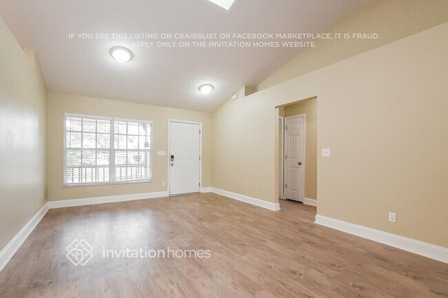 Foto del edificio - 11050 Oswalt Rd