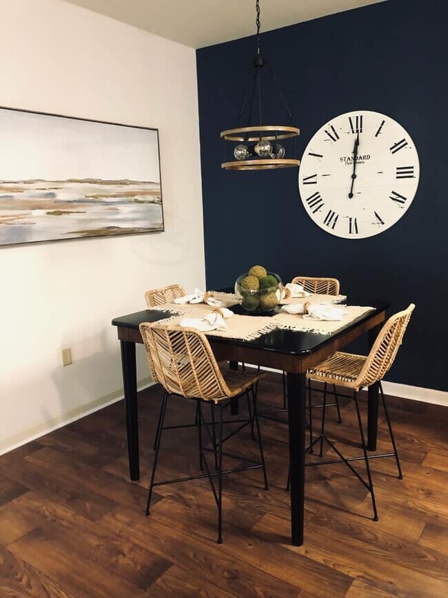 Foto del edificio - Legacy Pointe