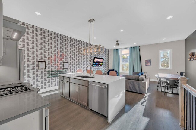 Foto del edificio - 516 27th Ave N