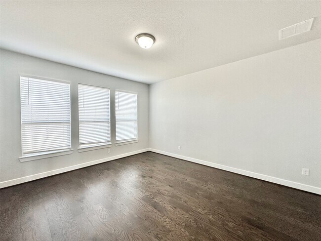 Foto del edificio - 9218 Rocking Plain Ln