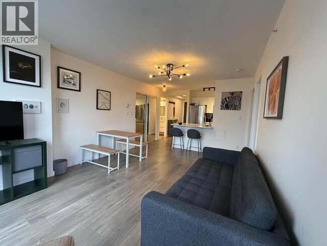 Building Photo - 3438 Vanness Ave