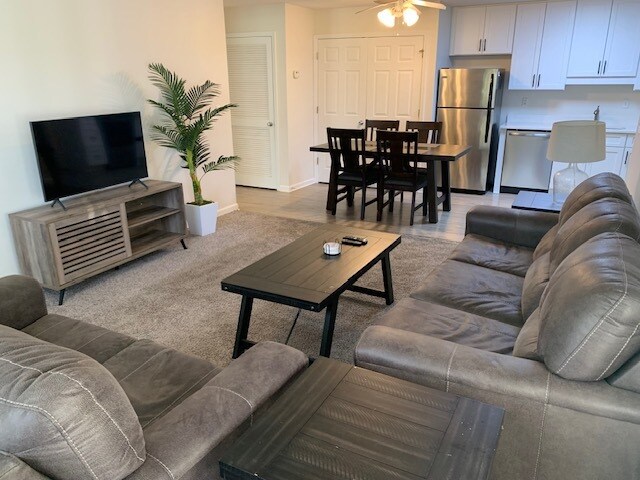 Foto del edificio - Waterford Place Apartments