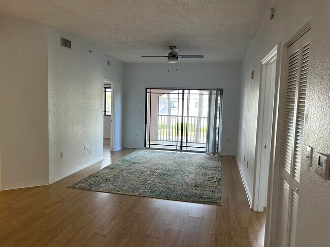 Foto del edificio - 2806 Veronia Dr