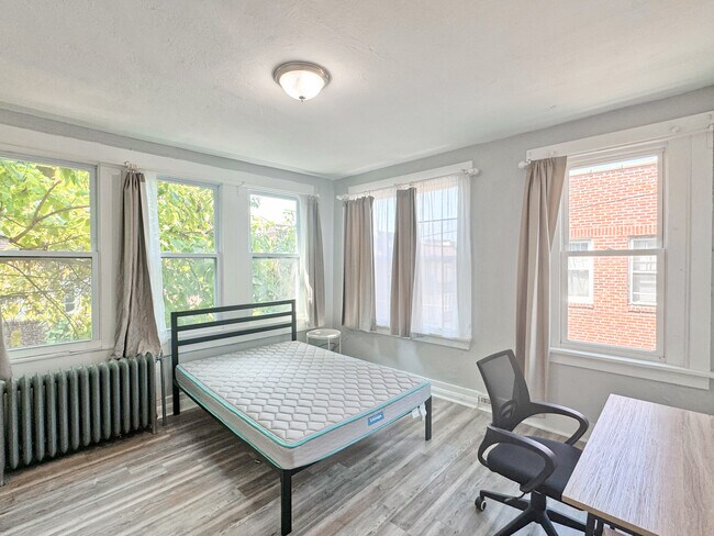 Foto del edificio - 5846 Alderson St