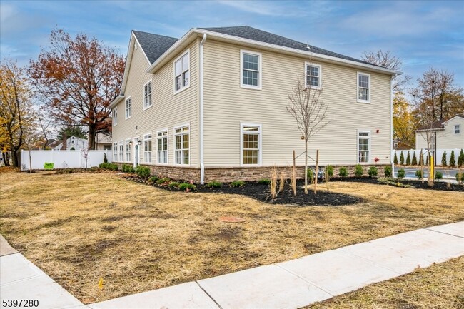 Building Photo - 1400 Hamilton Blvd