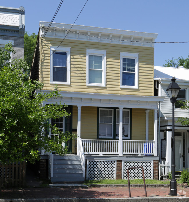 Building Photo - West Clay Street Portfolio