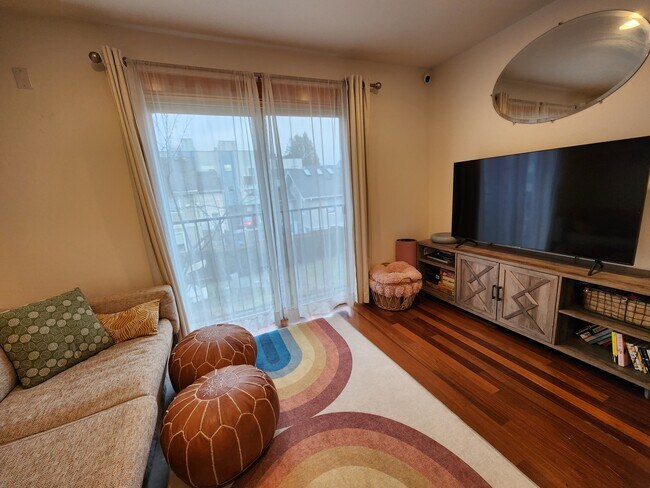 2nd floor living room - 9047 17th Ave SW