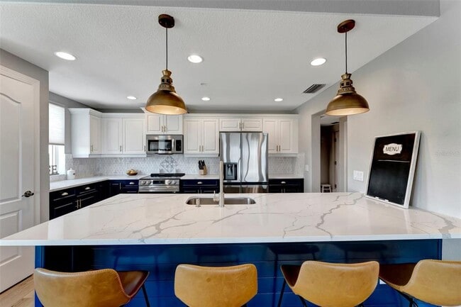 Foto del edificio - 501 Haben Blvd