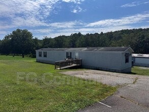 Building Photo - 1823 Willowberry Ln