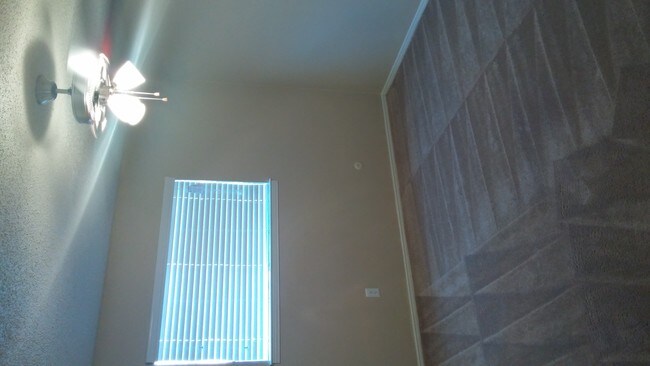 Bedroom - 1403 Tennis Dr