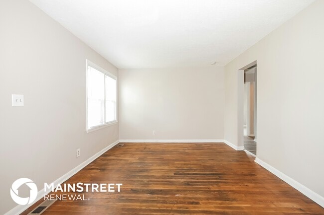 Building Photo - 6520 Estele Ave