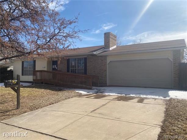 Primary Photo - 4 br, 1 bath House - 17736 E Arizona Avenue