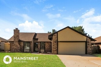 Building Photo - 12 Pueblo