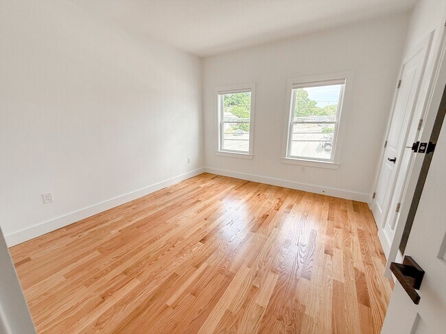 Foto del edificio - 232 Lynnfield St