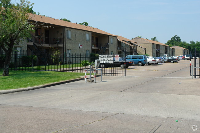 Building Photo - Sunlight Manor Apartments