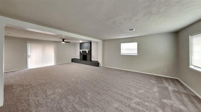 Building Photo - 3041 SW 64th Terrace
