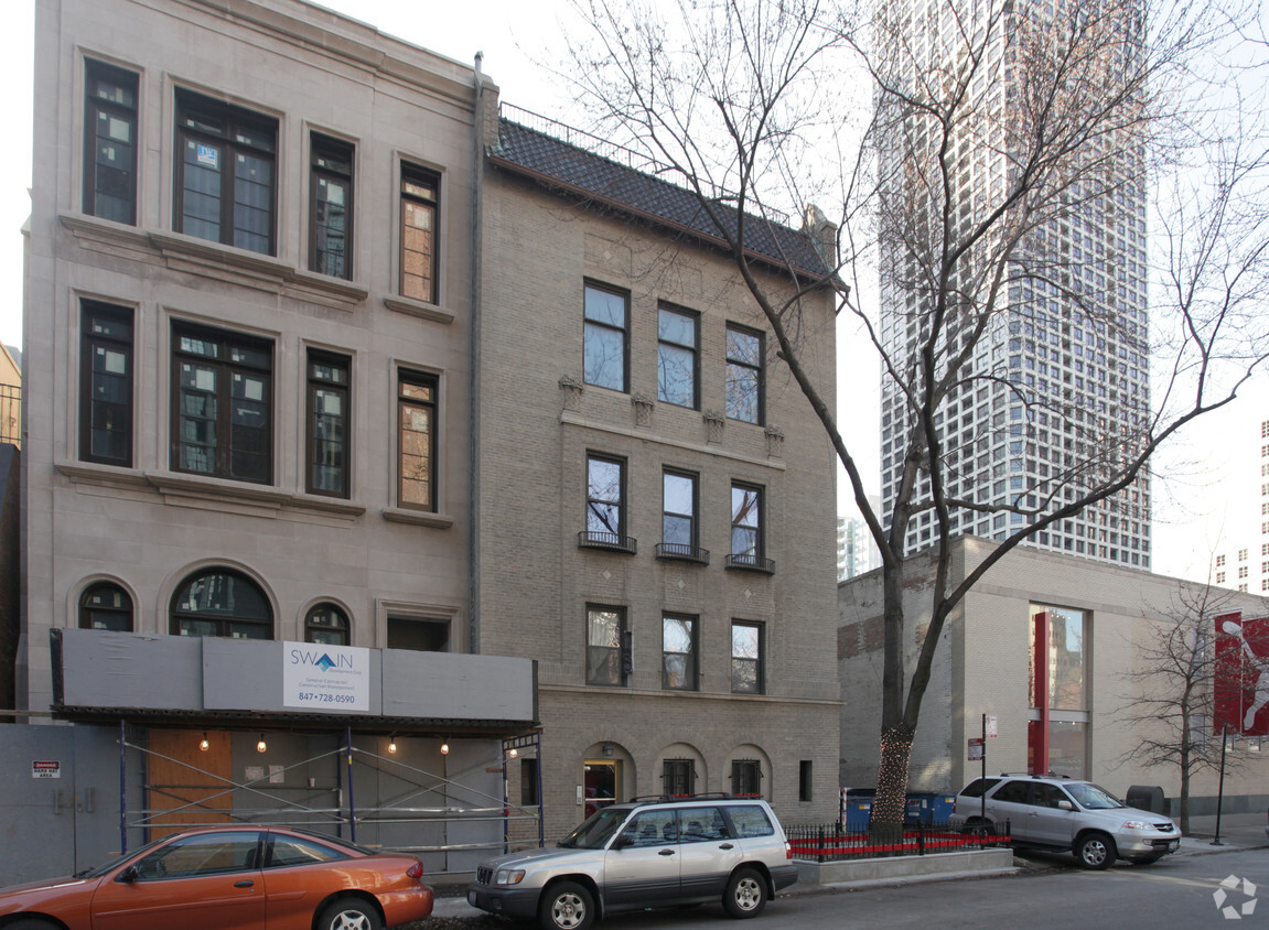 Building Photo - 19 E Cedar St