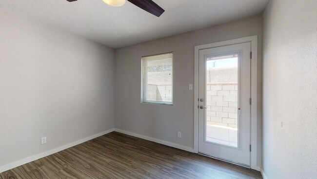 Foto del edificio - 2415 Espanola St NE
