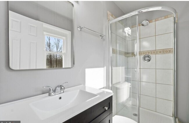 Foto del edificio - 13001 Windbrook Dr