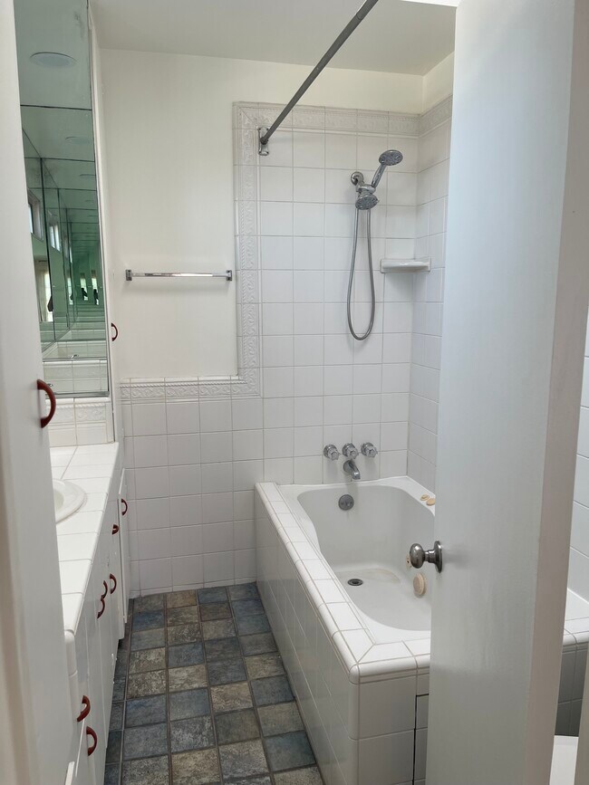 1919 Voorhees Ave, Redondo Beach, CA 90278 House Rental in Redondo Beach, CA