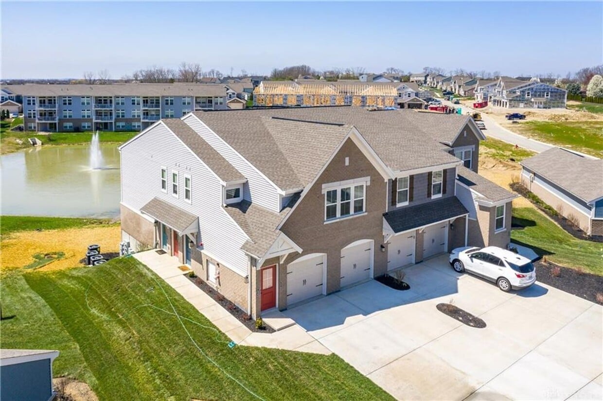 Primary Photo - Beautiful 2 bedroom condo near Austin Landing!