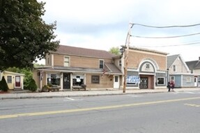 Building Photo - 216-218 Main St