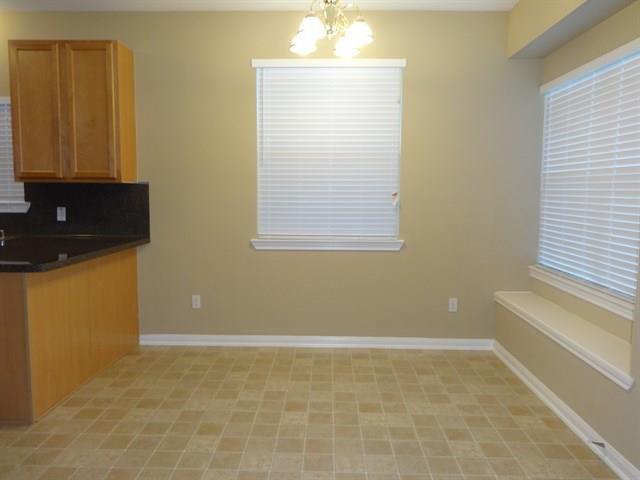 Foto del edificio - 3931 Oak Plank Rd