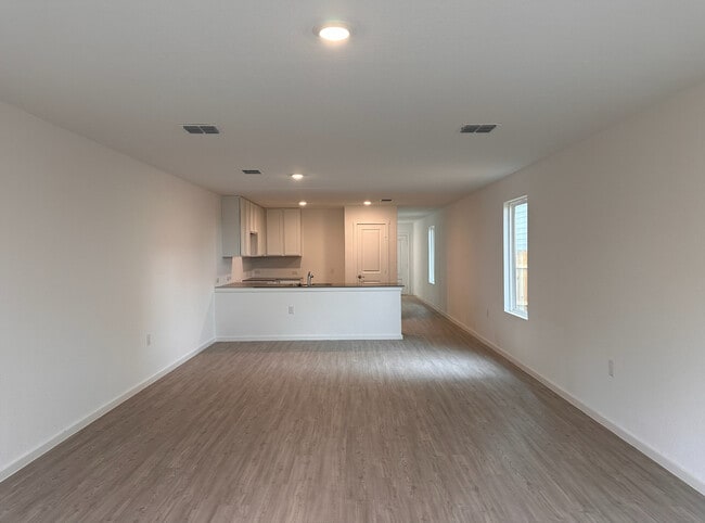 Photo - 10727 Vesta Curv House