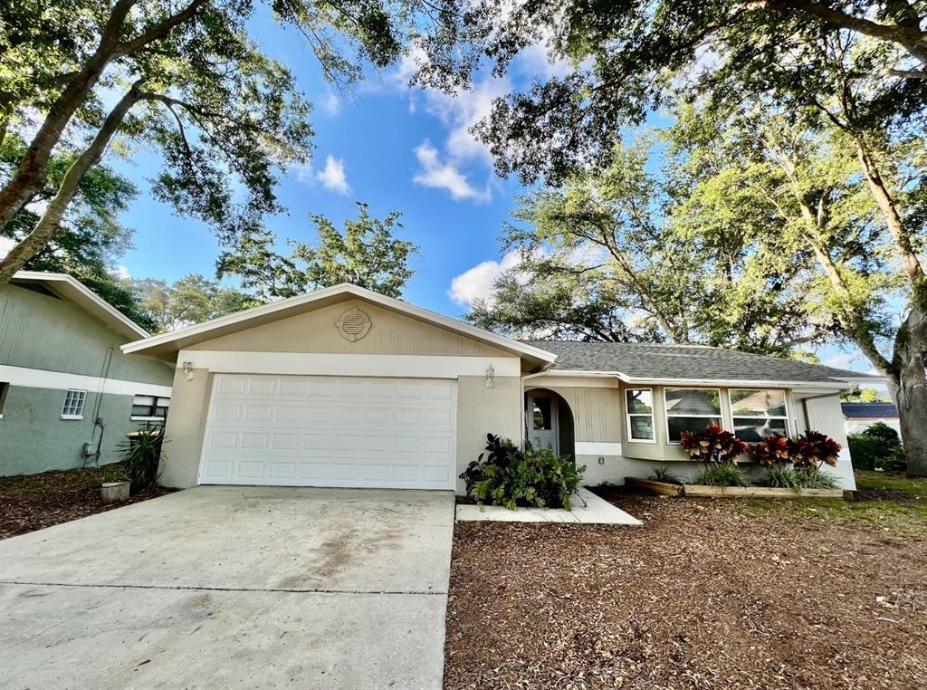 Foto principal - 1890 Seton Ct