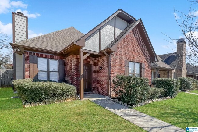 Foto del edificio - 1037 Savannah Ln