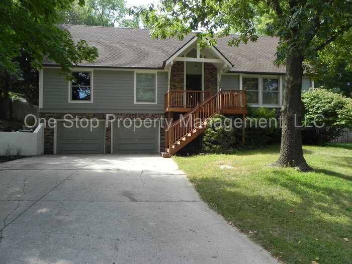 Foto principal - 5511 NW Verlin Dr