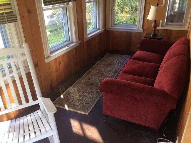 Front porch - 419 Lebanon St