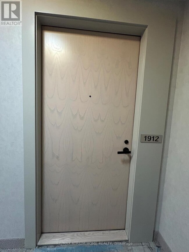 Building Photo - 8 Interchange Wy