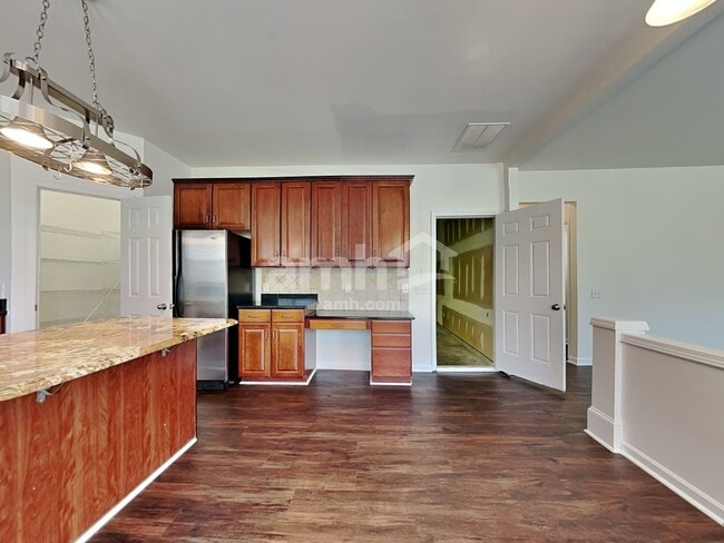 Building Photo - 2016 Arbor Vista Dr
