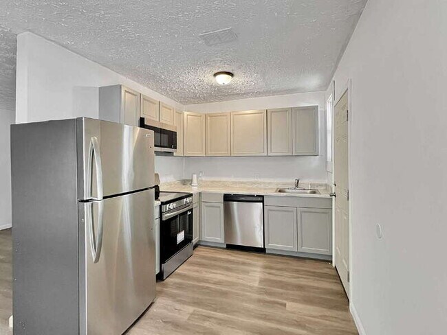 Foto del edificio - 1121 E 53rd St