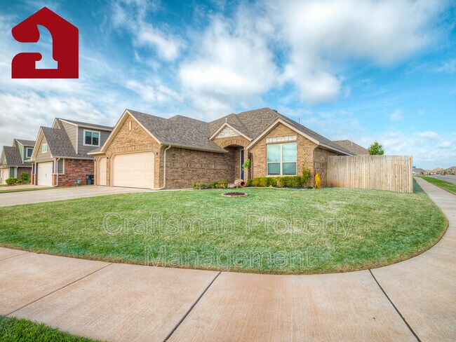 Building Photo - 3413 Huron Cir