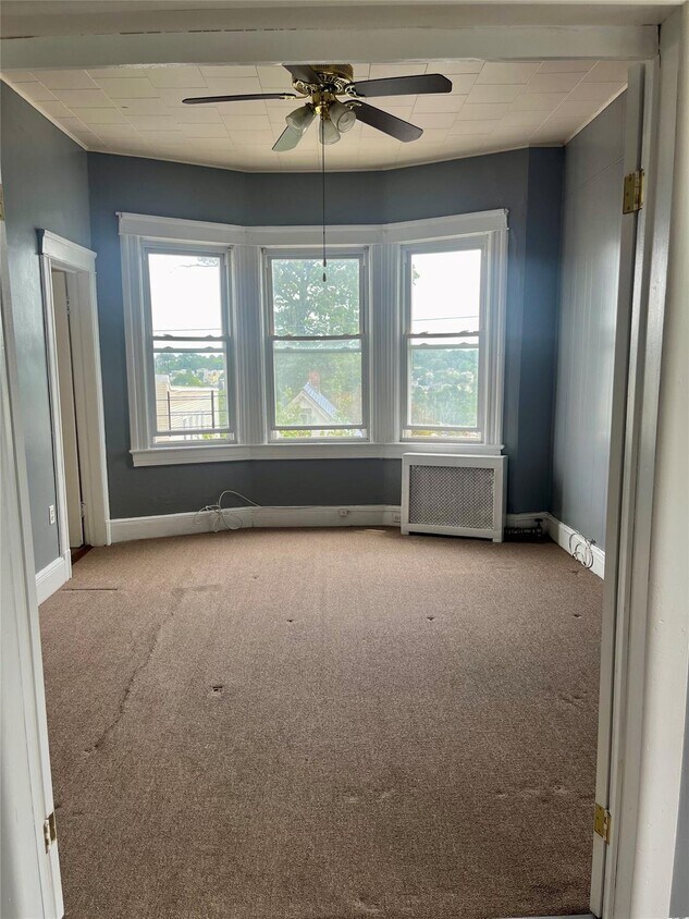 Foto principal - 149 Voss Ave