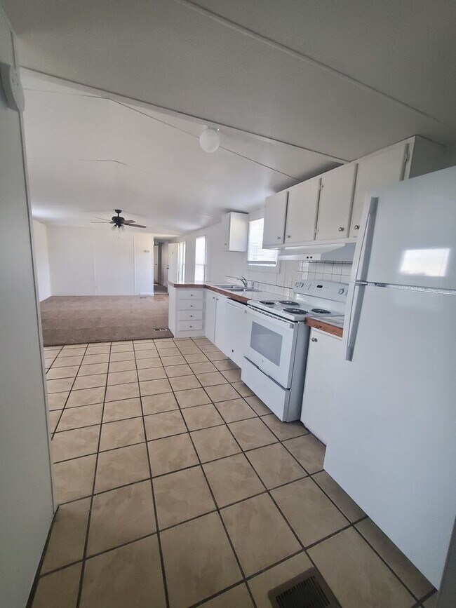 Foto del edificio - Ready to move in!