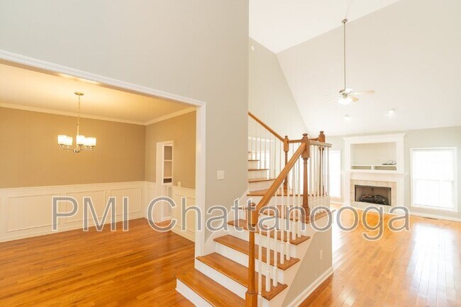 Foto del edificio - 7116 Houser Ridge Ln