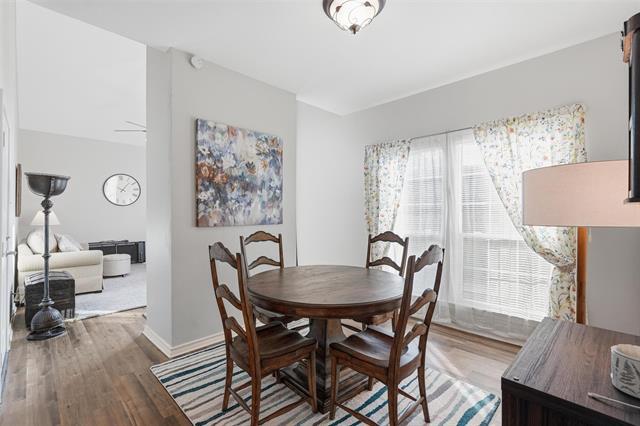 Foto del edificio - 6220 Bentwood Trail