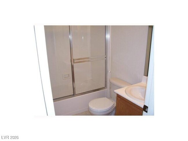 Foto del edificio - 5855 Valley Dr