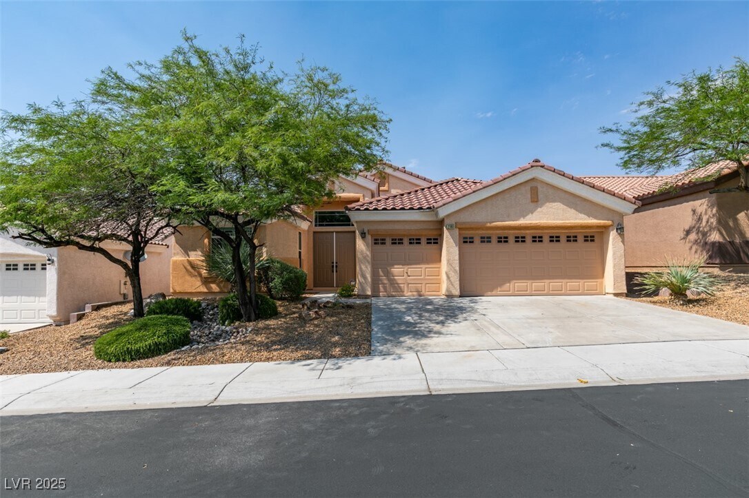 Foto principal - 2180 Dogwood Ranch Ave