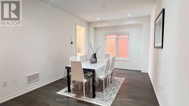 Building Photo - 105 Elephant Hill Dr